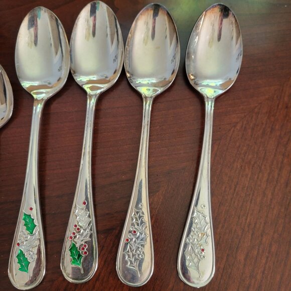 Holiday Silverware Set Holly Design 20-Piece Stainless Steel Flatware Christmas - Picture 7 of 7